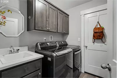 5721 Springwood Ave, Salem, OR 97306 - Photo 23