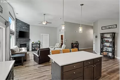 5721 Springwood Ave, Salem, OR 97306 - Photo 15