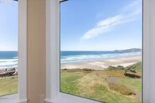 1125 NW Spring St, Newport, OR 97365 - Photo 21