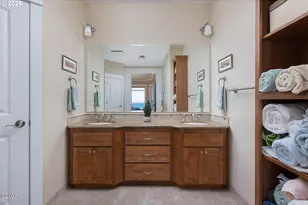 1125 NW Spring St, Newport, OR 97365 - Photo 19