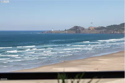 1125 NW Spring St #A302, Newport, OR 97365 - Photo 5