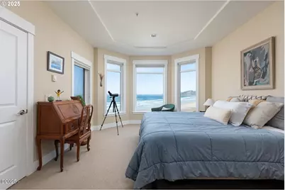 1125 NW Spring St #A302, Newport, OR 97365 - Photo 15