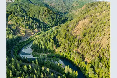 5925 Cow Creek Rd, Riddle, OR 97469 - Photo 23