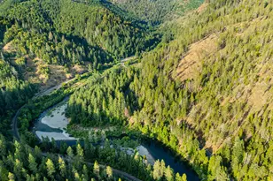 5925 Cow Creek Rd, Riddle, OR 97469 - Photo 23