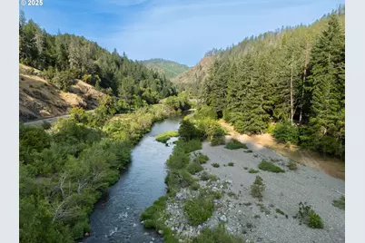 5925 Cow Creek Rd, Riddle, OR 97469 - Photo 27