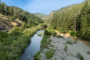 5925 Cow Creek Rd, Riddle, OR 97469 - Photo 27