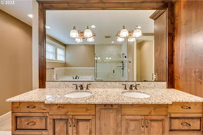 7705 NW Quinault St, Camas, WA 98607 - Photo 29