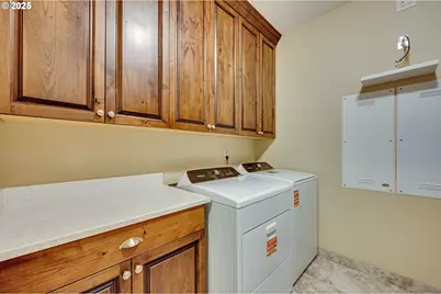 7705 NW Quinault St, Camas, WA 98607 - Photo 35