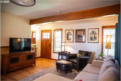 62725 Eagle Rd, Bend, OR 97701 - Photo 3