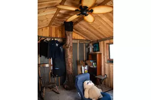 62725 Eagle Rd, Bend, OR 97701 - Photo 33