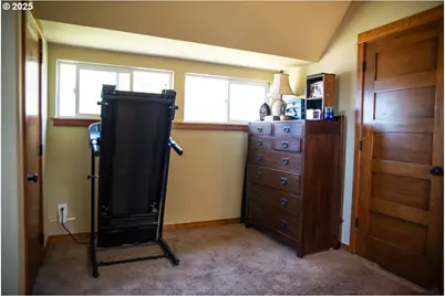 62725 Eagle Rd, Bend, OR 97701 - Photo 25