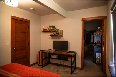 62725 Eagle Rd, Bend, OR 97701 - Photo 7