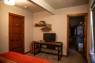 62725 Eagle Rd, Bend, OR 97701 - Photo 7