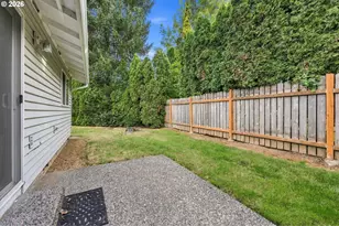 909 NE Cochran Ave, Gresham, OR 97030 - Photo 25