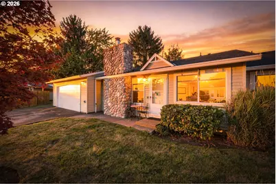 909 NE Cochran Ave, Gresham, OR 97030 - Photo 1