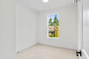 7464 SE Tolman St, Portland, OR 97206 - Photo 13