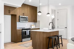 7464 SE Tolman St, Portland, OR 97206 - Photo 3