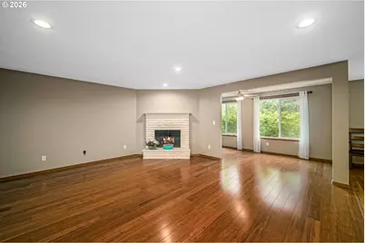 1639 Nut Tree Dr, Salem, OR 97304 - Photo 9
