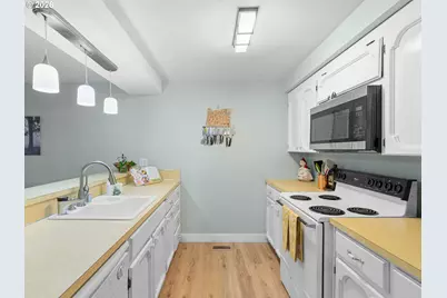 5719 NE Hazel Dell Ave #H, Vancouver, WA 98663 - Photo 13