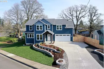 374 N 18th St, Saint Helens, OR 97051 - Photo 1