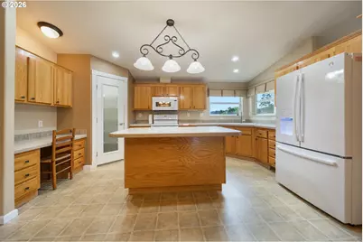 1710 Kristi Loop, Lakeside, OR 97449 - Photo 15