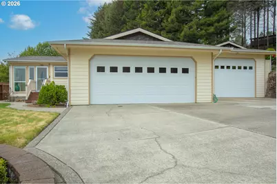 1710 Kristi Loop, Lakeside, OR 97449 - Photo 5