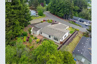 1710 Kristi Loop, Lakeside, OR 97449 - Photo 45