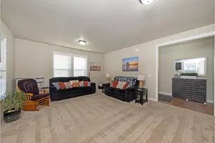 1020 E Fourth St, Yamhill, OR 97148 - Photo 11