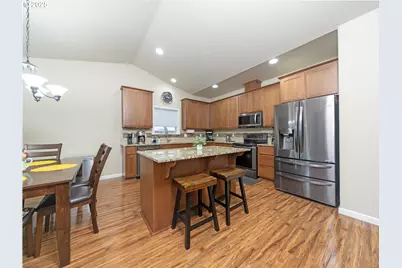 1020 E 4th St, Yamhill, OR 97148 - Photo 15