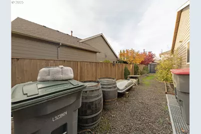 1020 E 4th St, Yamhill, OR 97148 - Photo 47