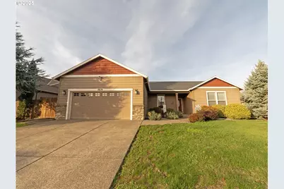 1020 E 4th St, Yamhill, OR 97148 - Photo 5