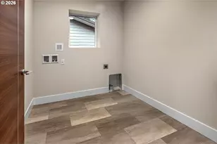 15777 SW Vanderwood Ave, Tigard, OR 97224 - Photo 35