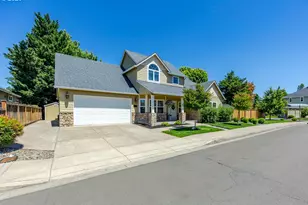 6718 Jacob Ln, Springfield, OR 97478 - Photo 3
