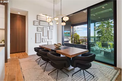 11011 SE Evergreen Hwy, Vancouver, WA 98664 - Photo 17