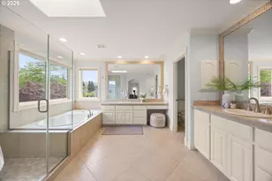 4592 NW Oakpoint Way, Portland, OR 97229 - Photo 29