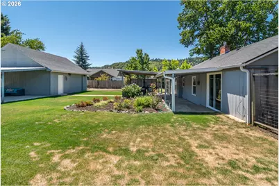 335 Page Rd, Winchester, OR 97495 - Photo 31