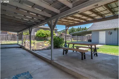 335 Page Rd, Winchester, OR 97495 - Photo 27