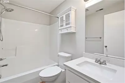 8513 NE Weidler St, Portland, OR 97220 - Photo 25