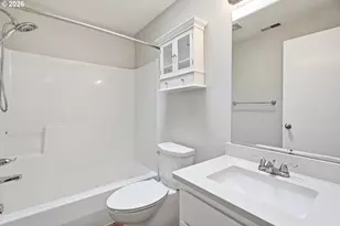 8513 NE Weidler St, Portland, OR 97220 - Photo 25