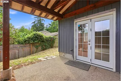8513 NE Weidler St, Portland, OR 97220 - Photo 37