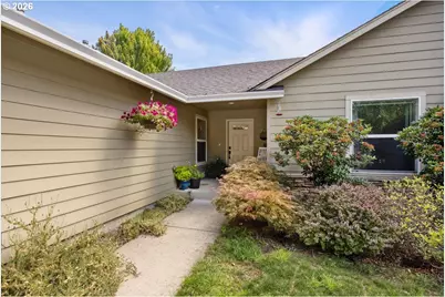 382 Gentry Loop, Myrtle Creek, OR 97457 - Photo 5