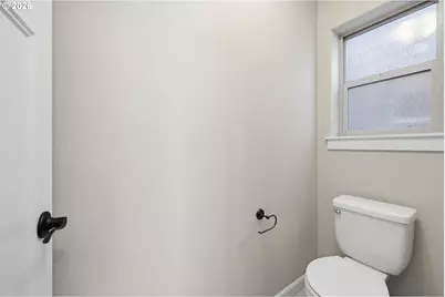 11033 SW Legacy Oak Way, Portland, OR 97223 - Photo 23