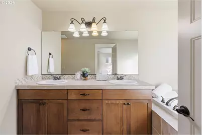 11033 SW Legacy Oak Way, Portland, OR 97223 - Photo 19