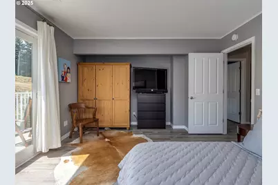 173 NE Bridgeton Rd #25, Portland, OR 97211 - Photo 35