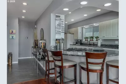 173 NE Bridgeton Rd #25, Portland, OR 97211 - Photo 17