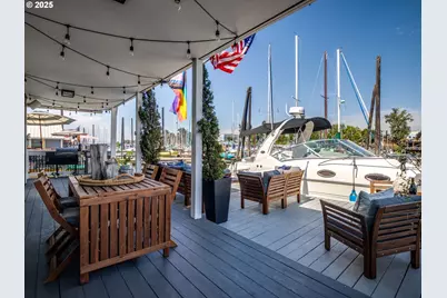 173 NE Bridgeton Rd #25, Portland, OR 97211 - Photo 11