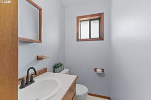 603 4th St, Myrtle Point, OR 97458 - Photo 11