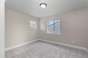 8070 SW 195th Ave, Beaverton, OR 97007 - Photo 23