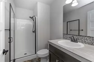 8070 SW 195th Ave, Beaverton, OR 97007 - Photo 27