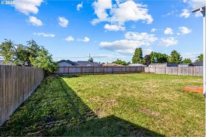 805 W Sherman St, Lebanon, OR 97355 - Photo 37